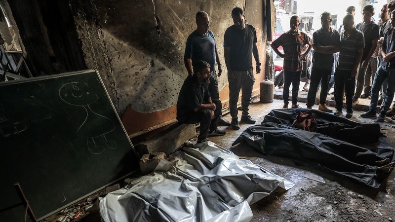 Gazze'de can kaybı 57 bin 523'e yükseldi