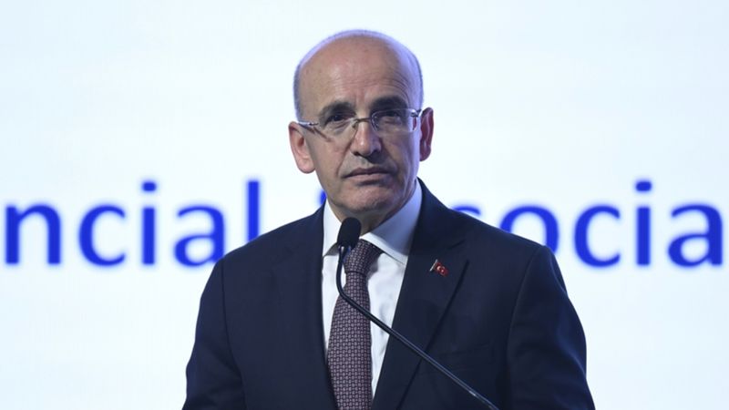 Mehmet Şimşek, İslami Finans Zirvesi için Londra'da