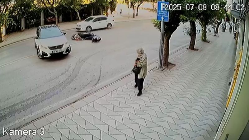 Eskişehir'de kazaya sebep oldu: Hiçbir şey olmamış gibi yoluna devam etti