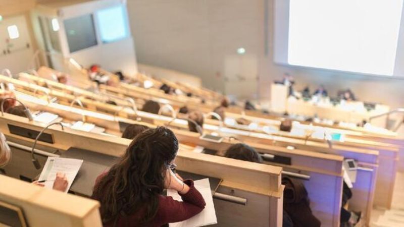 Resmi Gazete’de yayımlandı! Uzaktan ve ikinci öğretim ücretlerine zam geldi