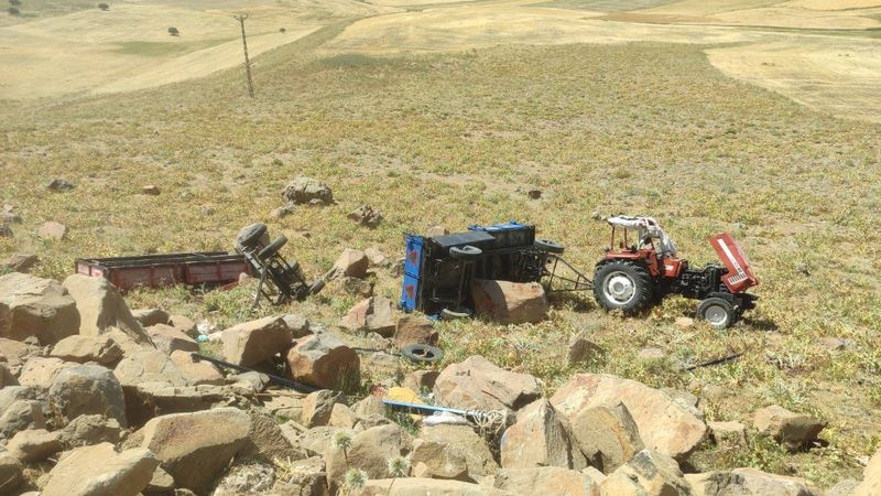 Muş'ta traktör uçuruma yuvarlandı: Yaralılardan birinin durumu ağır