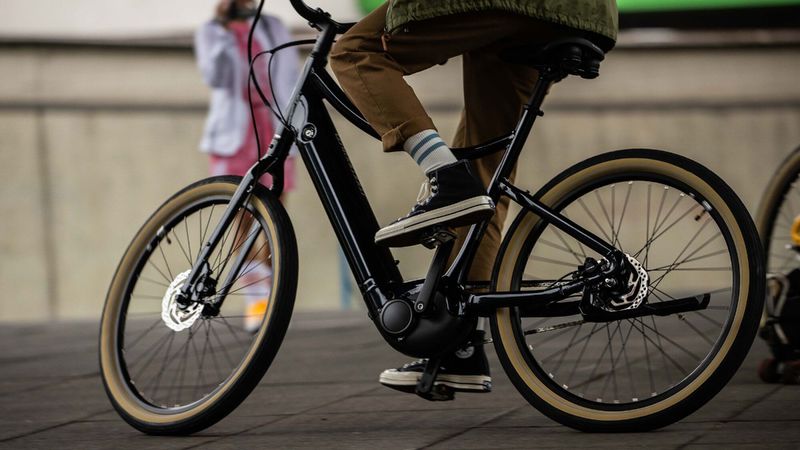 Elektrikli bisikletlerde çarpışma tehlikesi! Binlercesi acil koduyla çağrılıyor