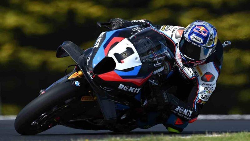 Toprak Razgatlıoğlu, 3'te 3 yaptı: Diğer takımlardan inceleme şikayeti geldi