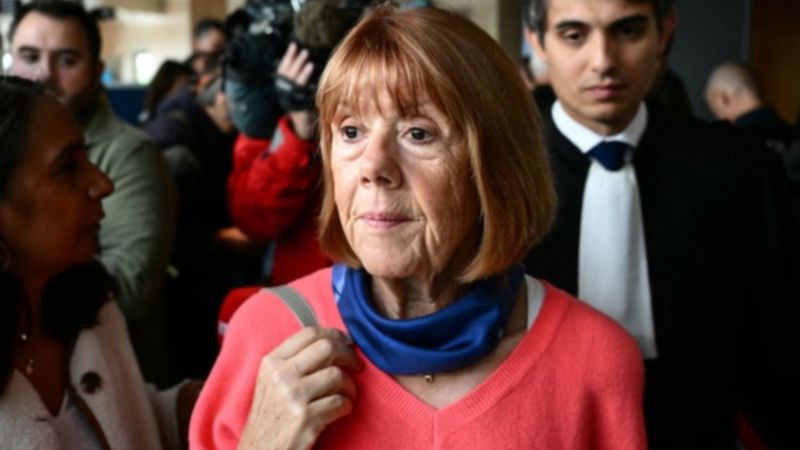 Fransa'da eşi yüzünden yıllarca tecavüze uğradı: Ülkenin en yüksek onur nişanını aldı