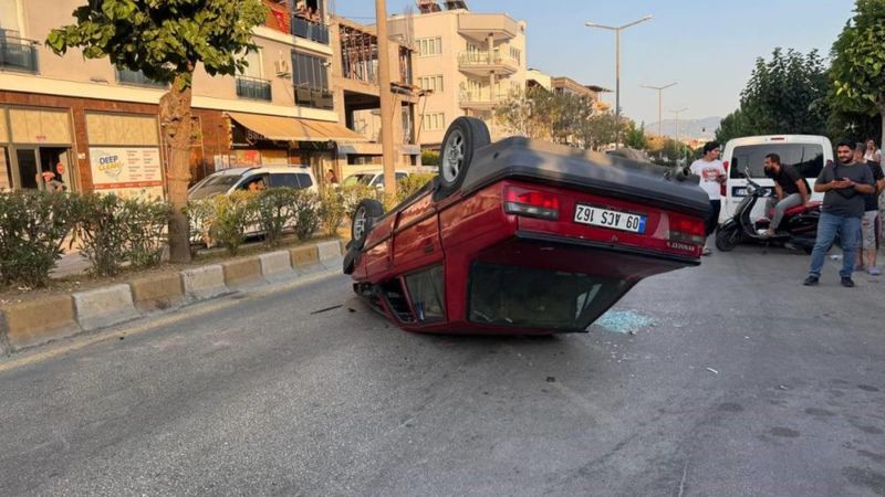 Aydın'da 15 yaşındaki genç, takla atan otomobilden yaralanmadan çıktı