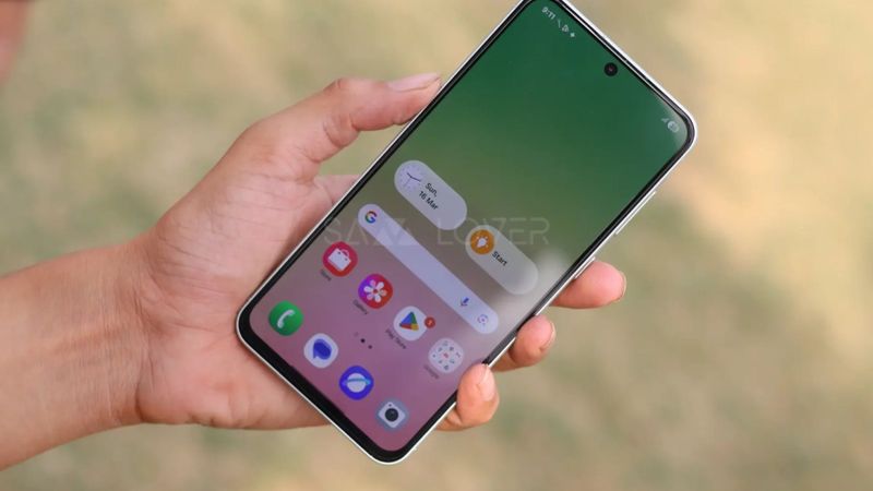 Samsung Galaxy A56, Avrupa'da Temmuz 2025 güvenlik güncellemesini almaya başladı