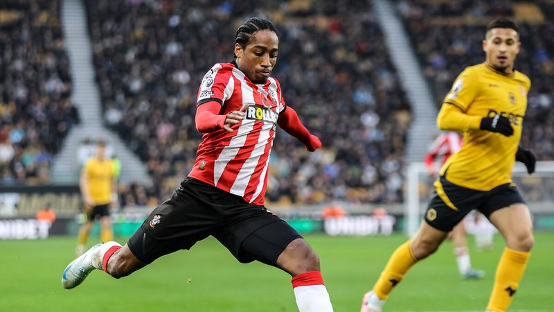 Kyle Walker-Peters'ın İstanbul'a geliş tarihi belli oldu