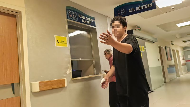 Bursa’da motosiklet zincirine elini kaptıran gencin parmağı koptu