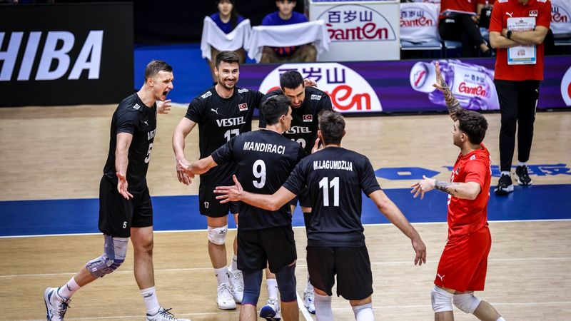 A Milli Erkek Voleybol Takımı, Almanya'yı yendi