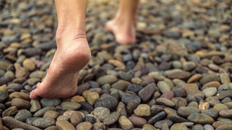 Çıplak ayakla dolaşmak yasaklandı! Yasağa uymayan para cezası ödeyecek