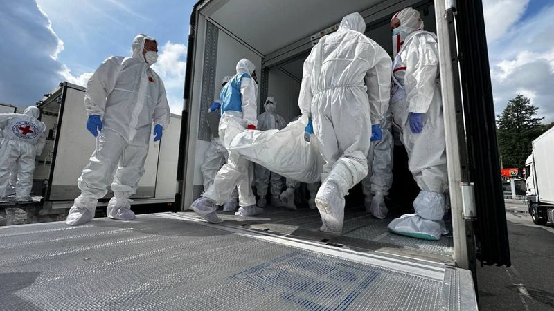 Yeni esir takası: Rusya, Ukrayna'ya 1000 askerin cenazesini daha teslim etti