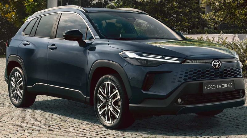 Yenilenen Toyota Corolla Cross Türkiye'de satışta: İşte fiyatı
