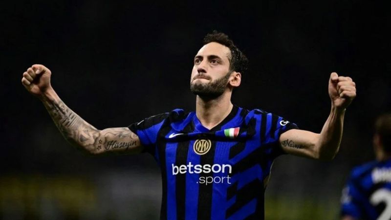 Inter'den Hakan Çalhanoğlu ve Yann Sommer için Galatasaray açıklaması