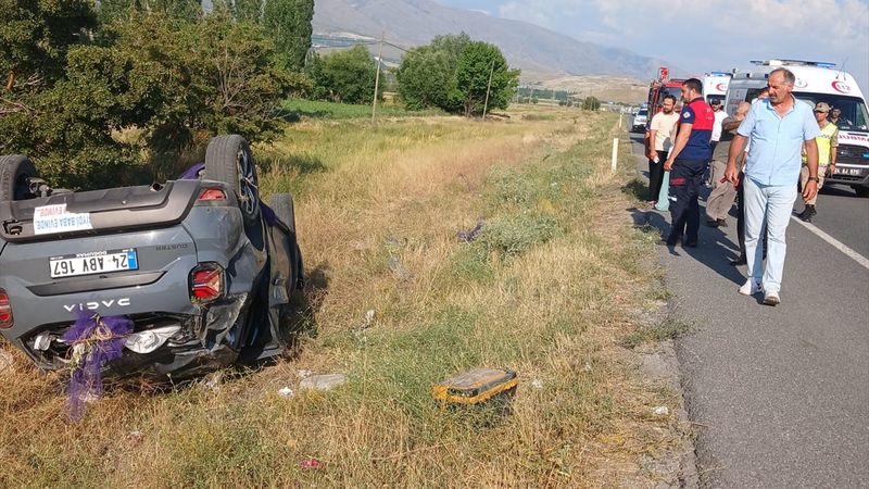 Erzincan'da nişan dönüşü kazada 1 kişi öldü