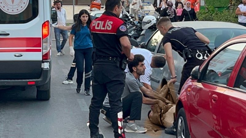 Tekirdağ'da husumetlilerin sokak ortasındaki kavgasında kan aktı