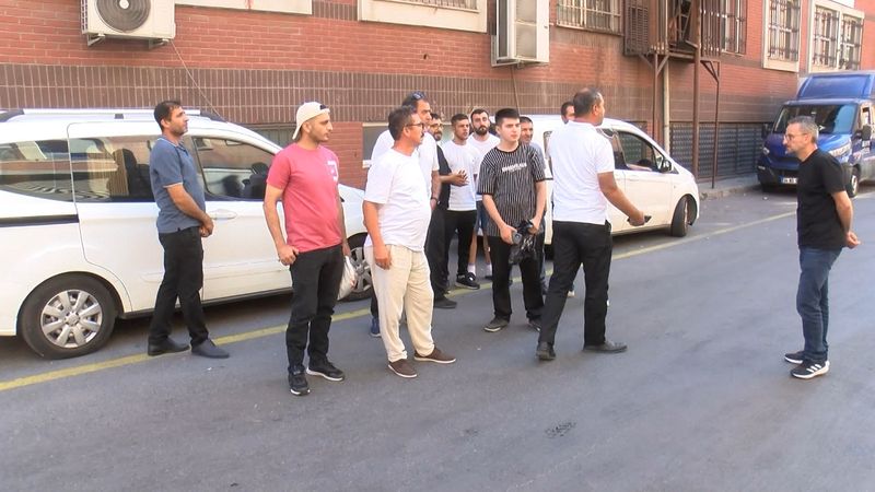 İstanbul'da 140 işçi izinden döndüklerinde çalıştıkları fabrikanın kapandığını öğrendi