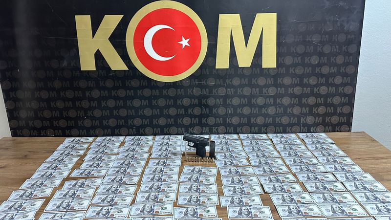 Sakarya’da sahte para operasyonu: 2 gözaltı