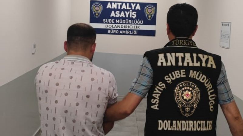 Antalya'da 'İstihbaratçıyım' yalanıyla ziynet dolandırıcılığı: 1 tutuklama