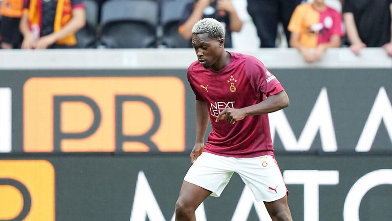 Derrick Köhn'ün hazırlık maçlarındaki performansı dikkat çekti