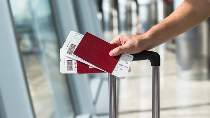 Uçak biletlerinde ek vergi zorunluluğu: Önceden alan da ödeyecek