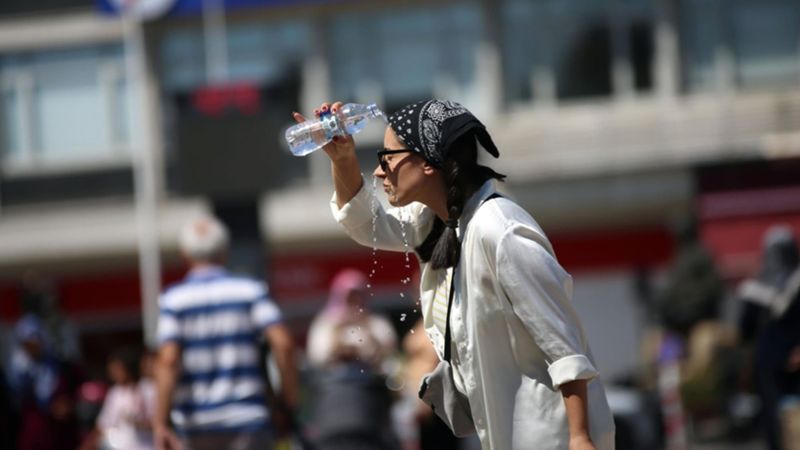 Türkiye'de hava sıcaklığı 6 ilde 40 derecenin üzerine çıktı