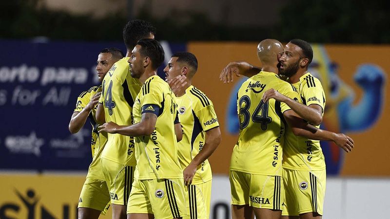 Fenerbahçe - Al-Ittihad maçı saat kaçta ve hangi kanalda? Şifresiz mi?