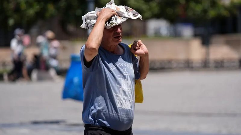 KKTC'de aşırı sıcaklar nedeniyle dışarıda çalışma yasağı getirildi