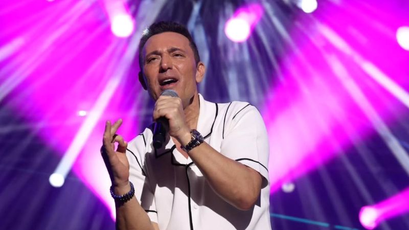 Mustafa Sandal hastalığını açıkladı! Trikotillomani