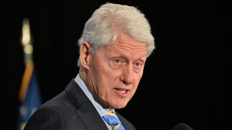 Epstein için hazırlanan doğum günü defterinde dikkat çeken isim