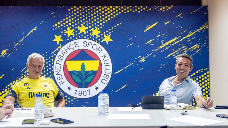 Fenerbahçe'de transfer zirvesi