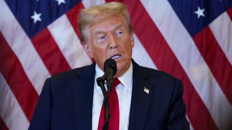 Donald Trump: Macron'un sözlerinin bir ağırlığı yok