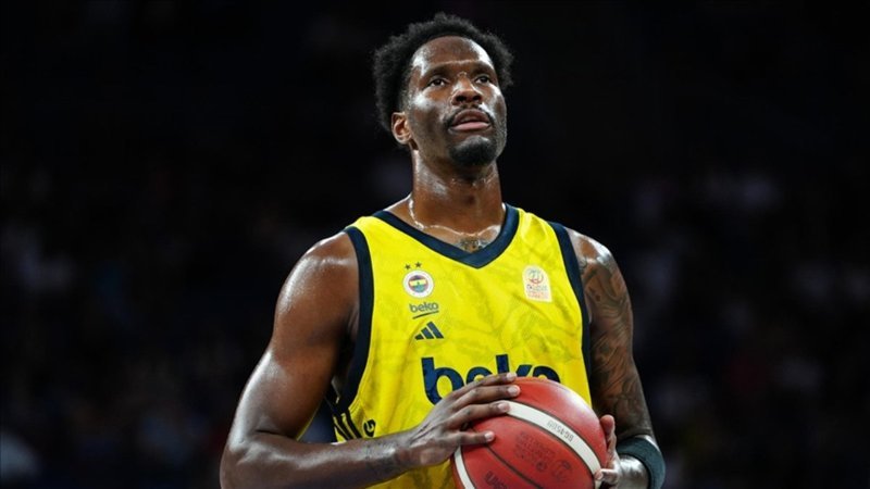 Phoenix Suns, Nigel Hayes-Davis ile sözleşme imzaladı