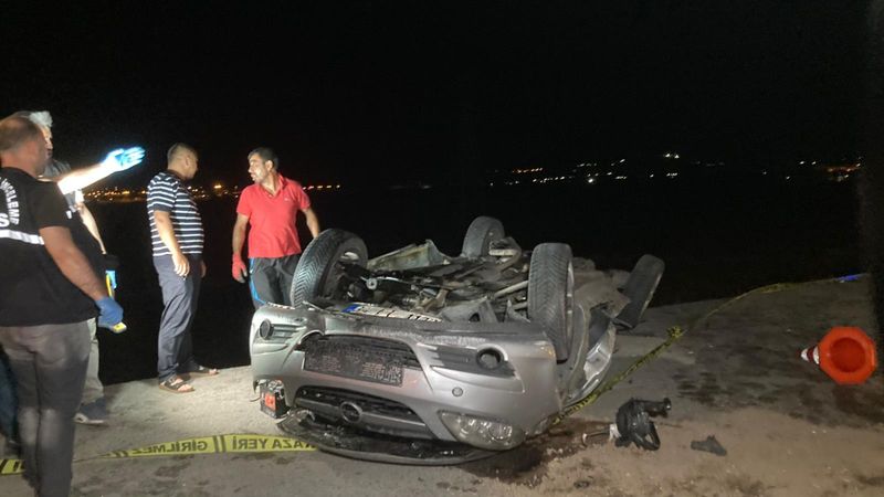 Ankara'da otomobiller kafa kafaya çarpıştı: 3 kişi can verdi