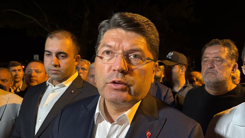 Yılmaz Tunç: Son 15 gün içerisinde çıkan yangınlarla ilgili 17 kişi tutuklandı