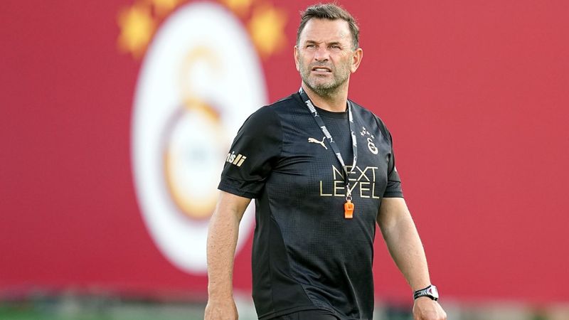 Okan Buruk'tan Osimhen açıklaması: Önemli bir bütçeyi harcamış olacağız