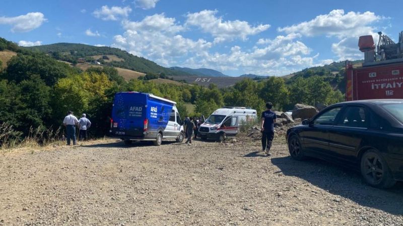 Samsun'da 2 genç gölette boğuldu