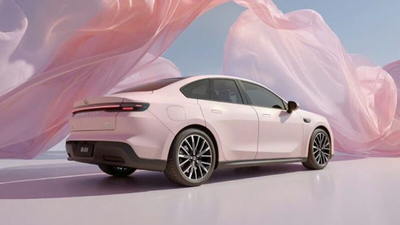 Elektrikli sedan Leapmotor B01 Çin'de satışa çıktı: İşte fiyatı