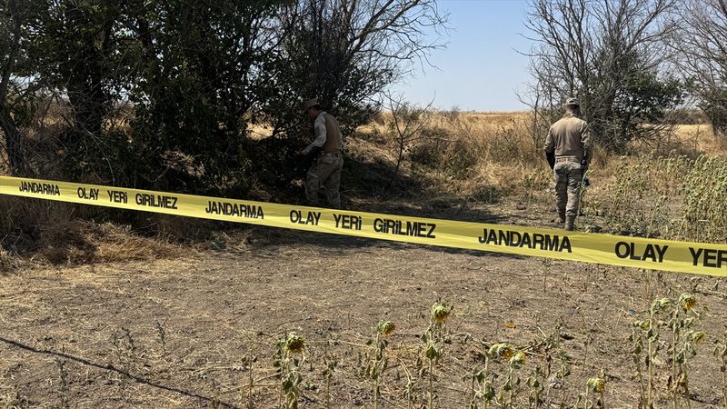 Edirne'de başından tabancayla vurulmuş kadın cesedi budundu