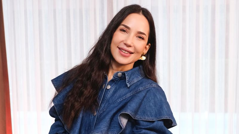 İpek Açar, eşi Alper Kömürcü'yle nasıl tanıştıklarını anlattı: Kayahan konserinde karşılaştık