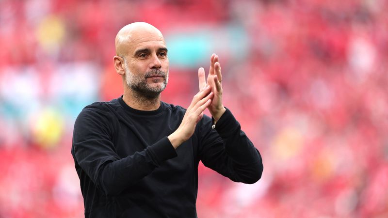 Pep Guardiola'dan şaşırtan karar: Kendisi açıkladı