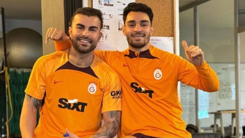 Galatasaray Kaan Ayhan ve Abdülkerim Bardakcı'yla sözleşme yeniledi