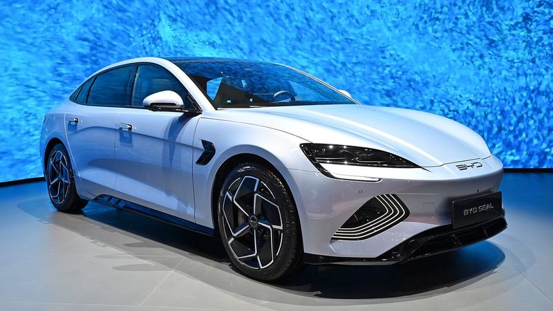 BYD'nin Manisa'daki fabrikasında çalışmalar yeniden başladı: Hedef 2026