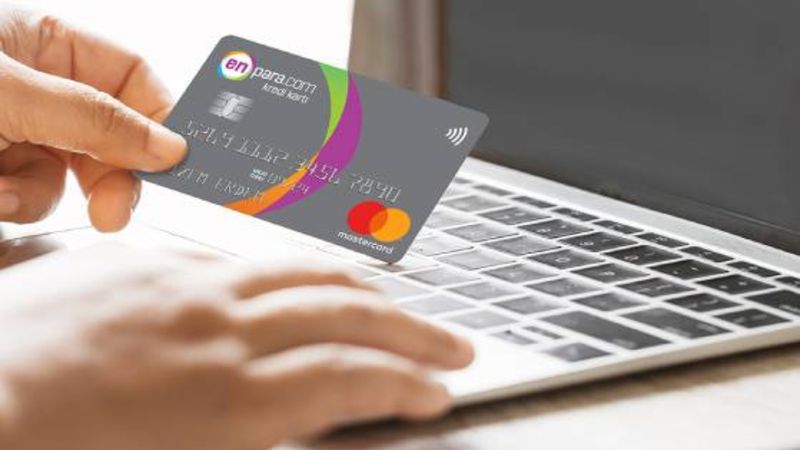 Banka devinden kritik uyarı: Milyonların kredi kartı limitleri iptal edilecek!