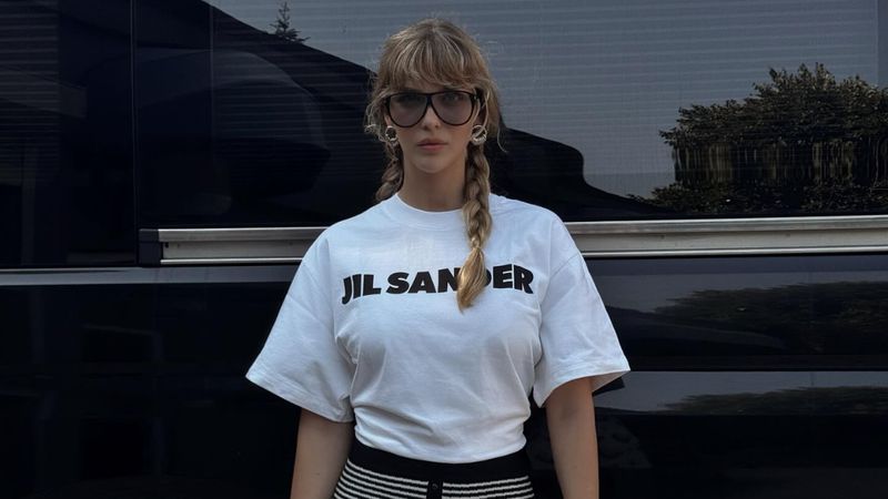 Tatlıses Ailesi'nde kriz bitmiyor! Gelin Yasemin Şefkatli'den göndermeli paylaşım