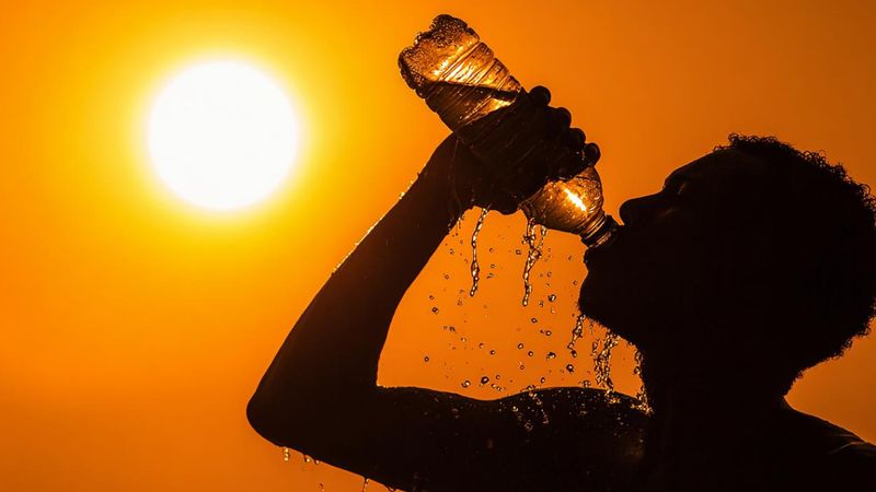 Günün en yüksek sıcaklığı 48 dereceyle Siirt'in Kurtalan ilçesinde ölçüldü