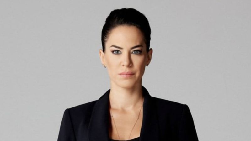 Dilara Gönder'den Uğur Dündar'a yanıt: Yıllardır Atatürkçülüğü diline dolayan biri