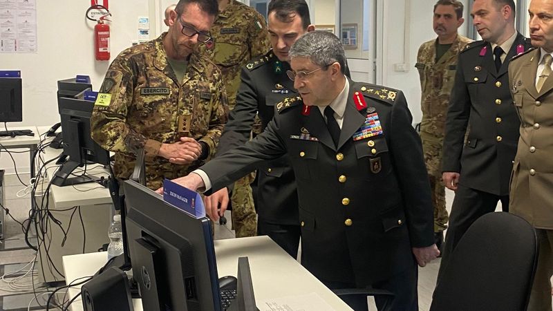 YAŞ kararları açıklandı: Yeni Genelkurmay Başkanı Selçuk Bayraktaroğlu oldu