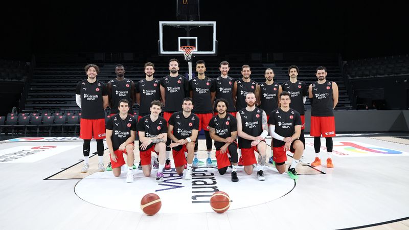 A Milli Basketbol Takımı, Avrupa Şampiyonası'na hazırlanıyor