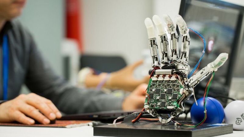 Yapay Zeka Mühendisliği maaşları 2025: Yeni başlayan, kıdemli...