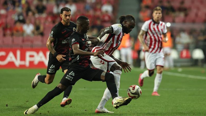 Samsunspor ilk hafta maçında Gençlerbirliği'ni yendi